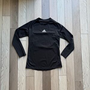 adidas techfit Black Long-Sleeve Crew Athletic Shirt